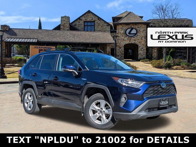 2021 Toyota RAV4 Hybrid XLE