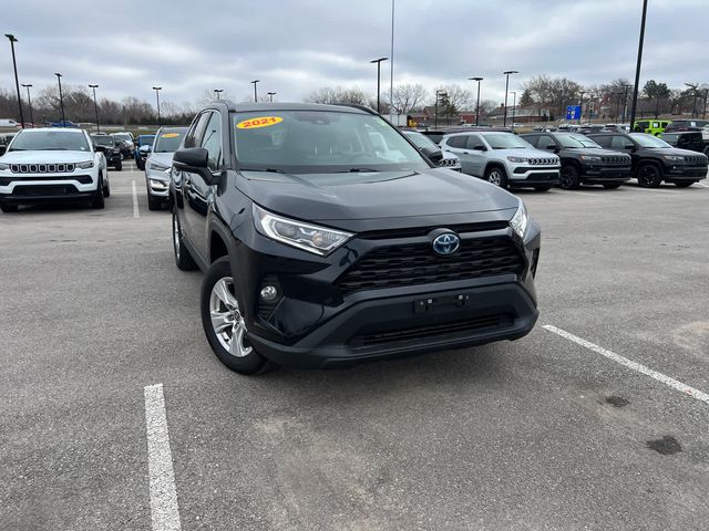 2021 Toyota RAV4 Hybrid XLE