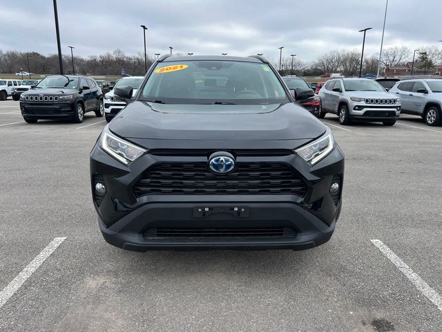 2021 Toyota RAV4 Hybrid XLE