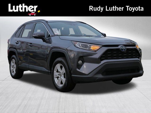 2021 Toyota RAV4 Hybrid XLE