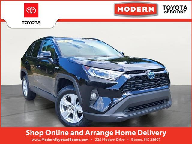 2021 Toyota RAV4 Hybrid XLE