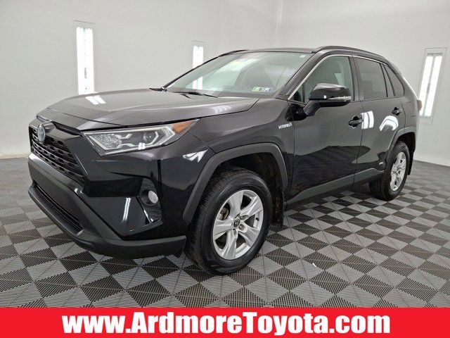 2021 Toyota RAV4 Hybrid XLE