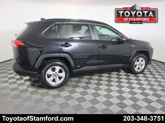 2021 Toyota RAV4 Hybrid XLE