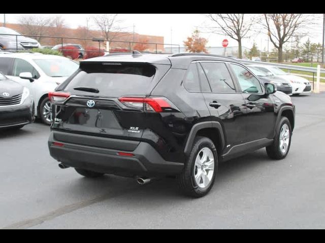 2021 Toyota RAV4 Hybrid XLE