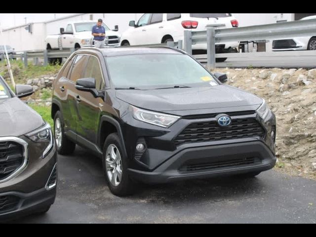 2021 Toyota RAV4 Hybrid XLE