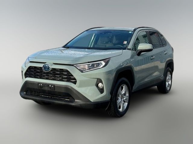 2021 Toyota RAV4 Hybrid XLE