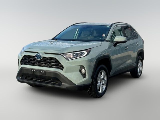 2021 Toyota RAV4 Hybrid XLE