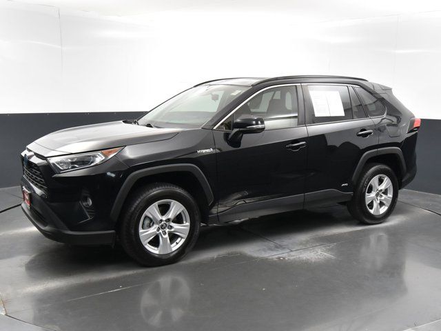 2021 Toyota RAV4 Hybrid XLE