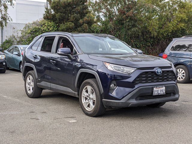 2021 Toyota RAV4 Hybrid XLE