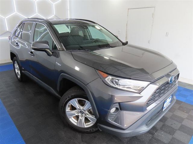 2021 Toyota RAV4 Hybrid XLE