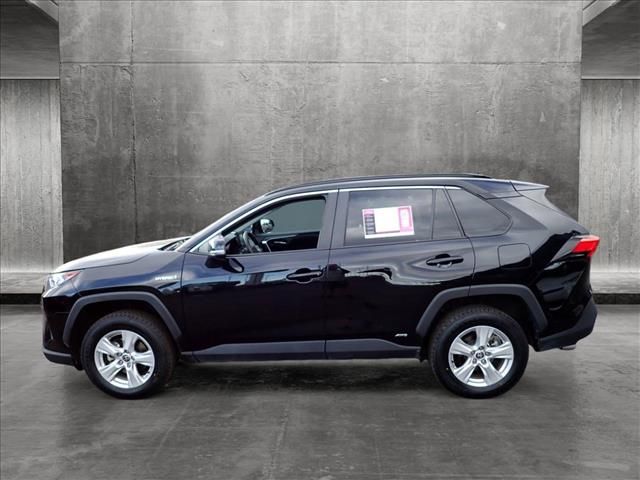 2021 Toyota RAV4 Hybrid XLE