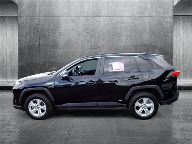 2021 Toyota RAV4 Hybrid XLE