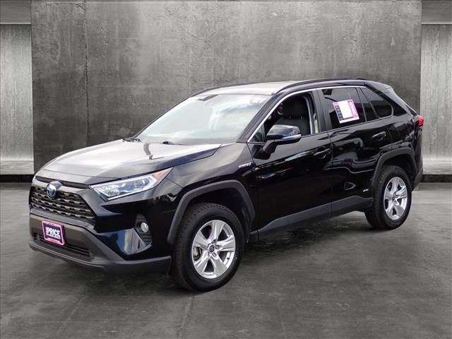 2021 Toyota RAV4 Hybrid XLE