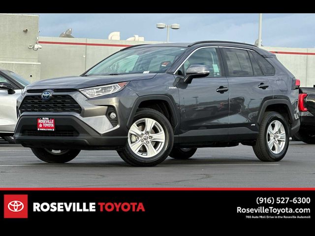 2021 Toyota RAV4 Hybrid XLE