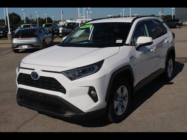 2021 Toyota RAV4 Hybrid XLE