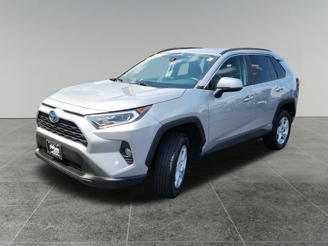 2021 Toyota RAV4 Hybrid XLE