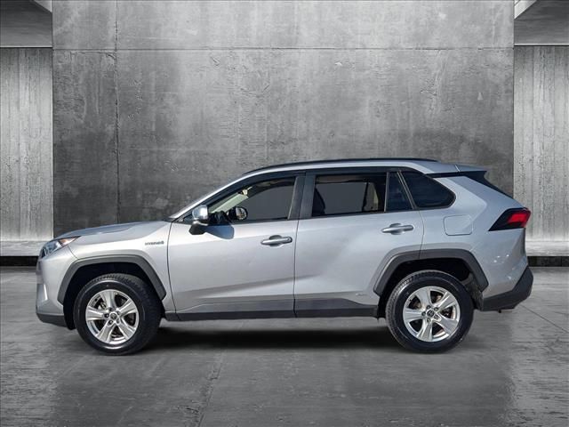 2021 Toyota RAV4 Hybrid XLE