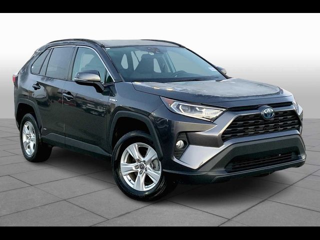 2021 Toyota RAV4 Hybrid XLE