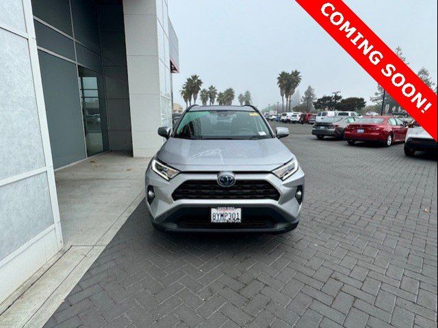 2021 Toyota RAV4 Hybrid XLE