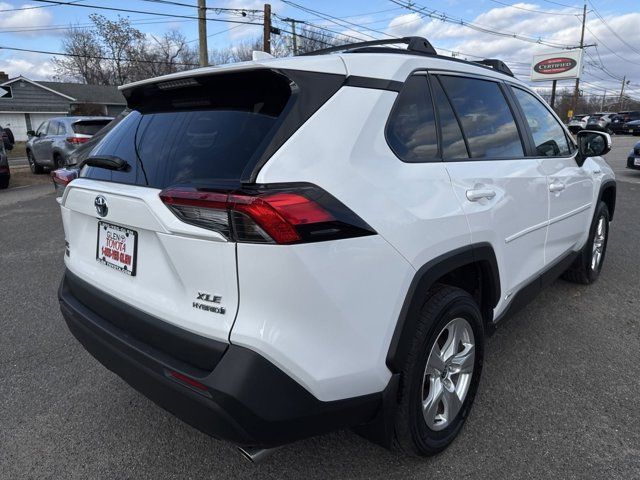 2021 Toyota RAV4 Hybrid XLE