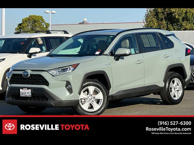 2021 Toyota RAV4 Hybrid XLE