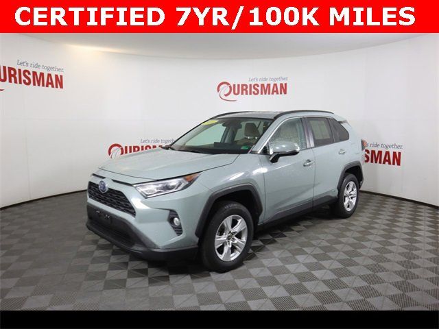 2021 Toyota RAV4 Hybrid XLE