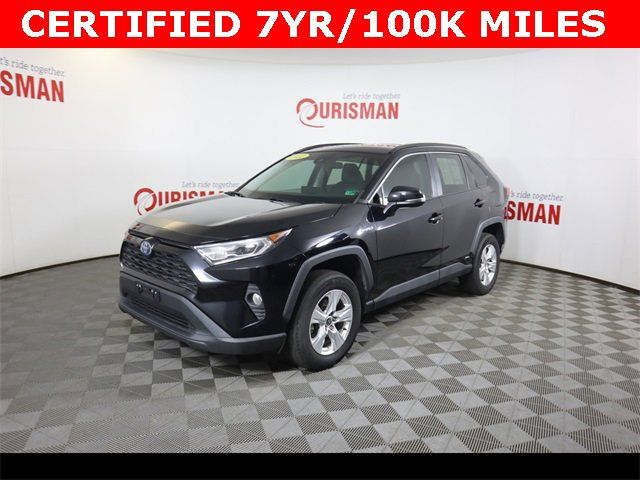 2021 Toyota RAV4 Hybrid XLE
