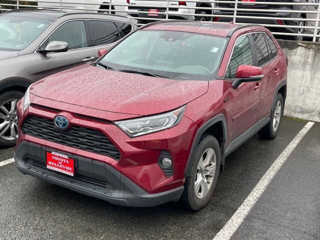 2021 Toyota RAV4 Hybrid XLE