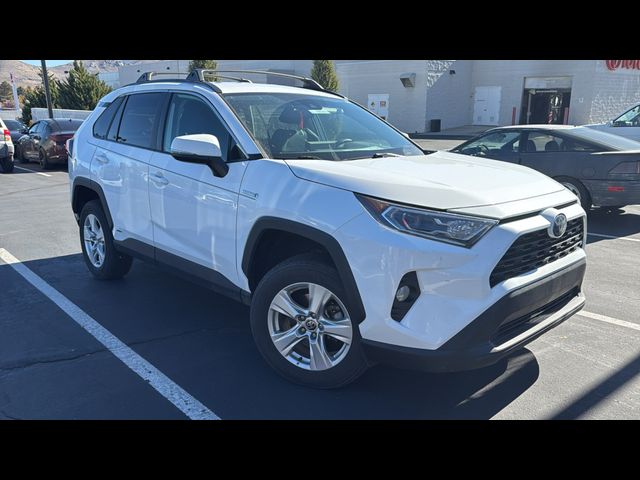 2021 Toyota RAV4 Hybrid XLE