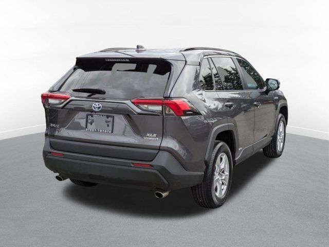 2021 Toyota RAV4 Hybrid XLE