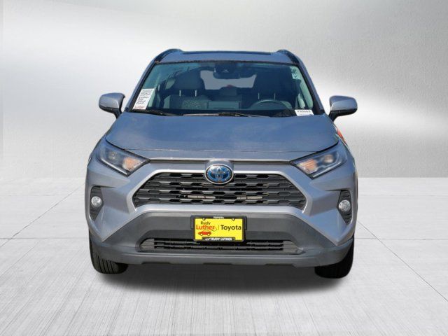 2021 Toyota RAV4 Hybrid XLE