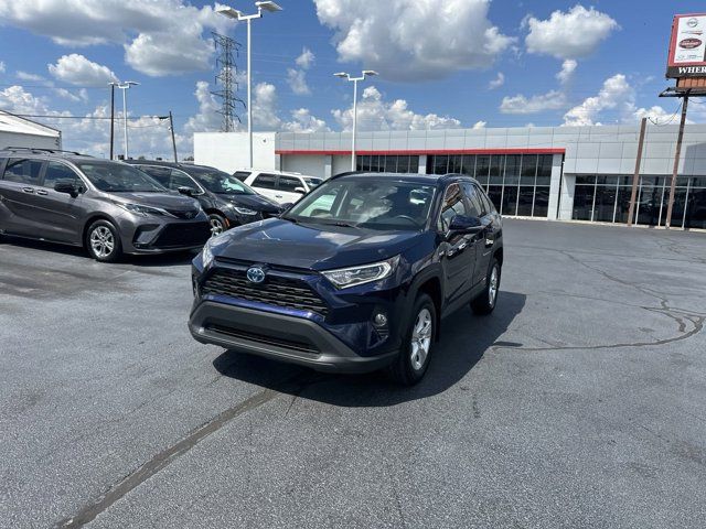 2021 Toyota RAV4 Hybrid XLE