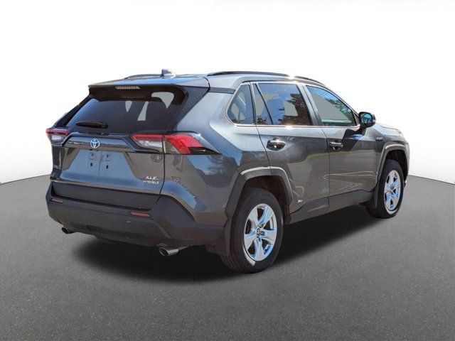 2021 Toyota RAV4 Hybrid XLE