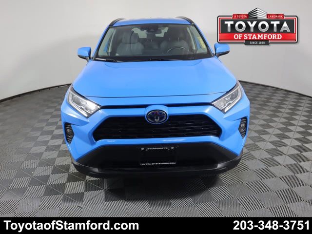 2021 Toyota RAV4 Hybrid XLE