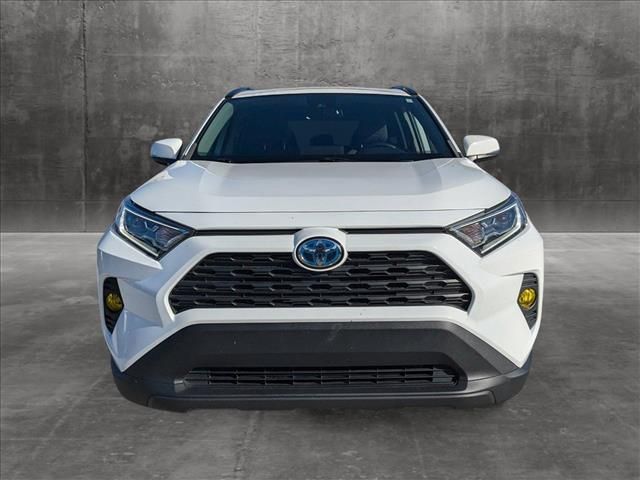 2021 Toyota RAV4 Hybrid XLE