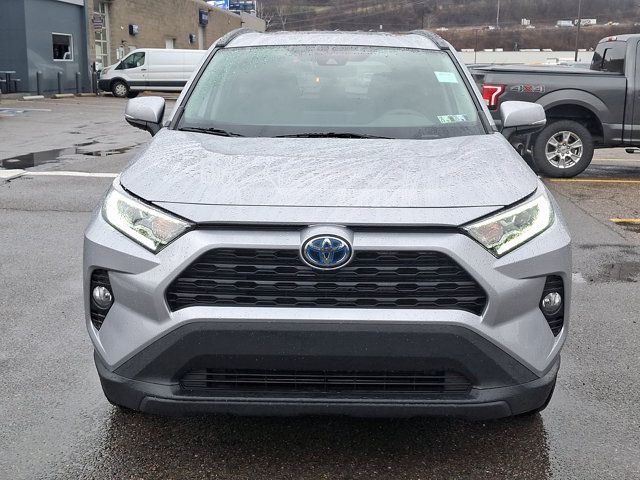 2021 Toyota RAV4 Hybrid XLE