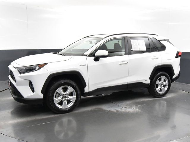 2021 Toyota RAV4 Hybrid XLE