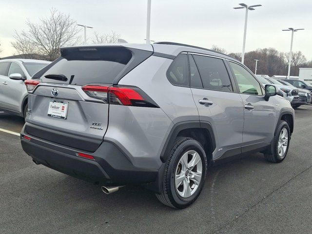 2021 Toyota RAV4 Hybrid XLE