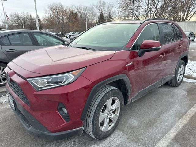 2021 Toyota RAV4 Hybrid XLE