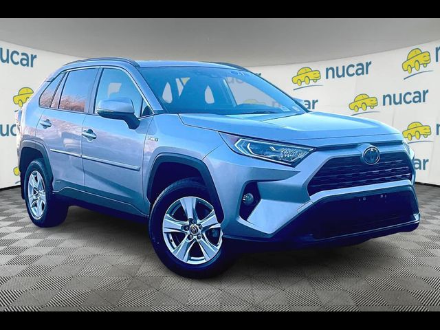 2021 Toyota RAV4 Hybrid XLE