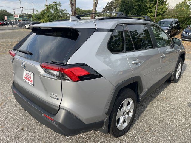 2021 Toyota RAV4 Hybrid XLE