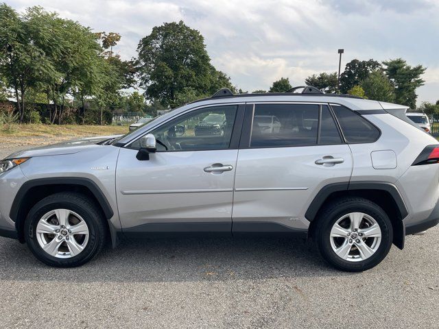 2021 Toyota RAV4 Hybrid XLE