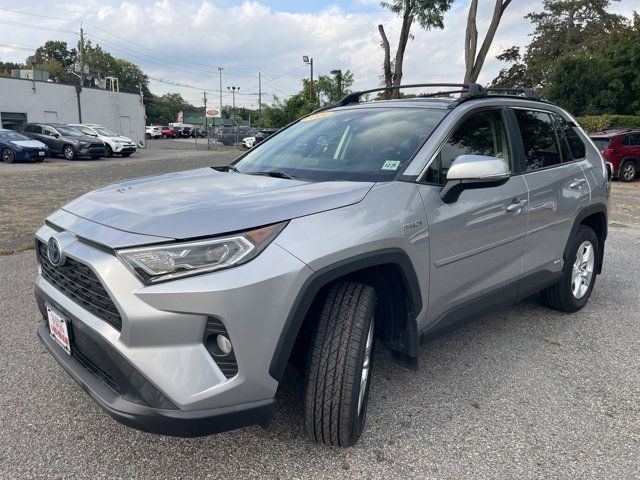 2021 Toyota RAV4 Hybrid XLE