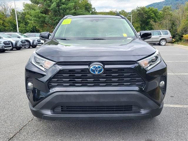 2021 Toyota RAV4 Hybrid XLE