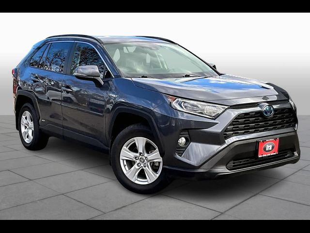 2021 Toyota RAV4 Hybrid XLE