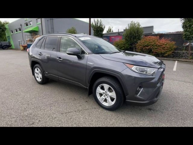 2021 Toyota RAV4 Hybrid XLE