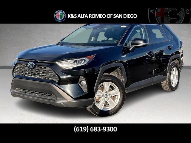 2021 Toyota RAV4 Hybrid XLE