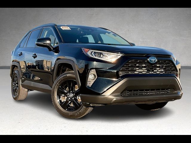 2021 Toyota RAV4 Hybrid XLE