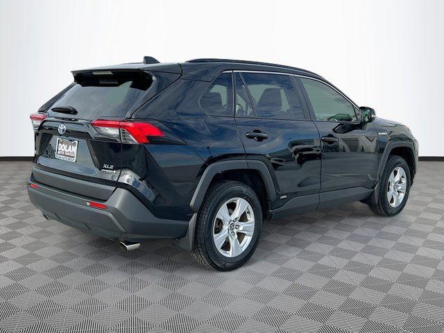 2021 Toyota RAV4 Hybrid XLE