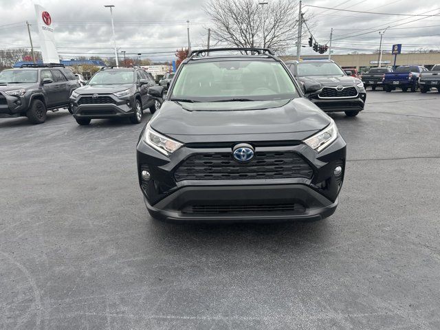 2021 Toyota RAV4 Hybrid XLE